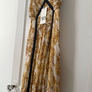 Zara Yellow and White Floral Dress